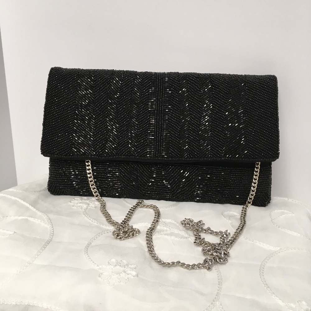 LulusBlack Beaded Evening Clutch with Chain Strap